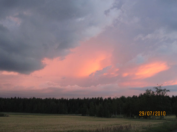 Photo by Jari Vehmaa